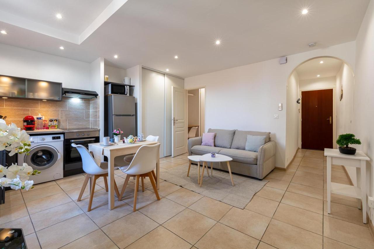 Coeur De Provence - Appt Climatise Appartement Draguignan Buitenkant foto